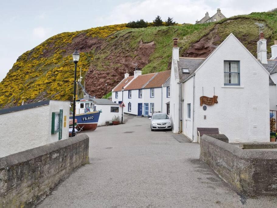 Fisherman'S Cottage In Pennan מראה חיצוני תמונה